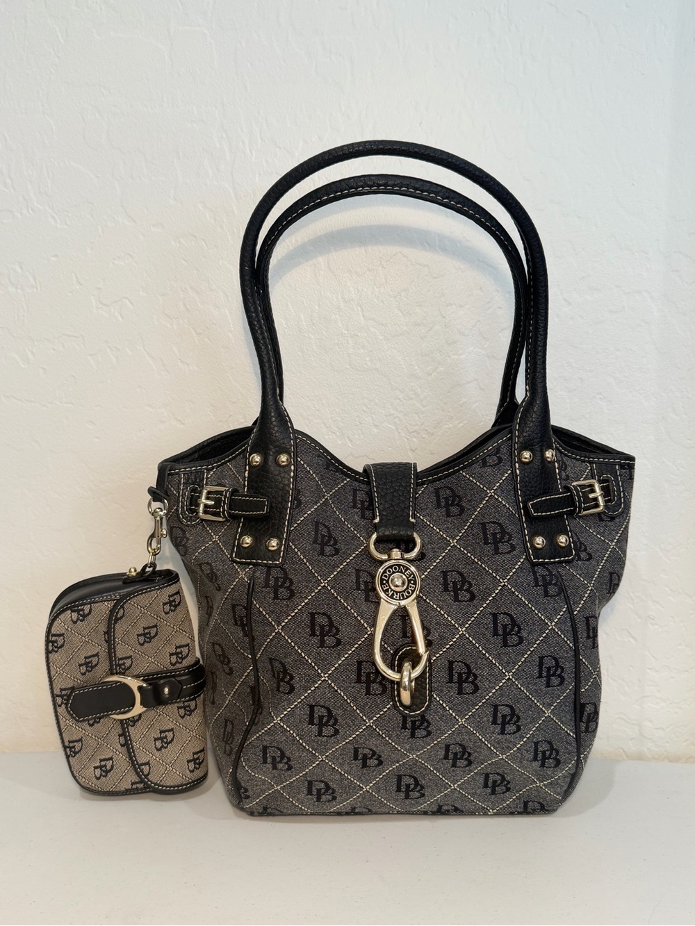 Vintage Dooney & Bourke Gray Monogram Logo Lock Satchel Bag with Wrist Pouch
